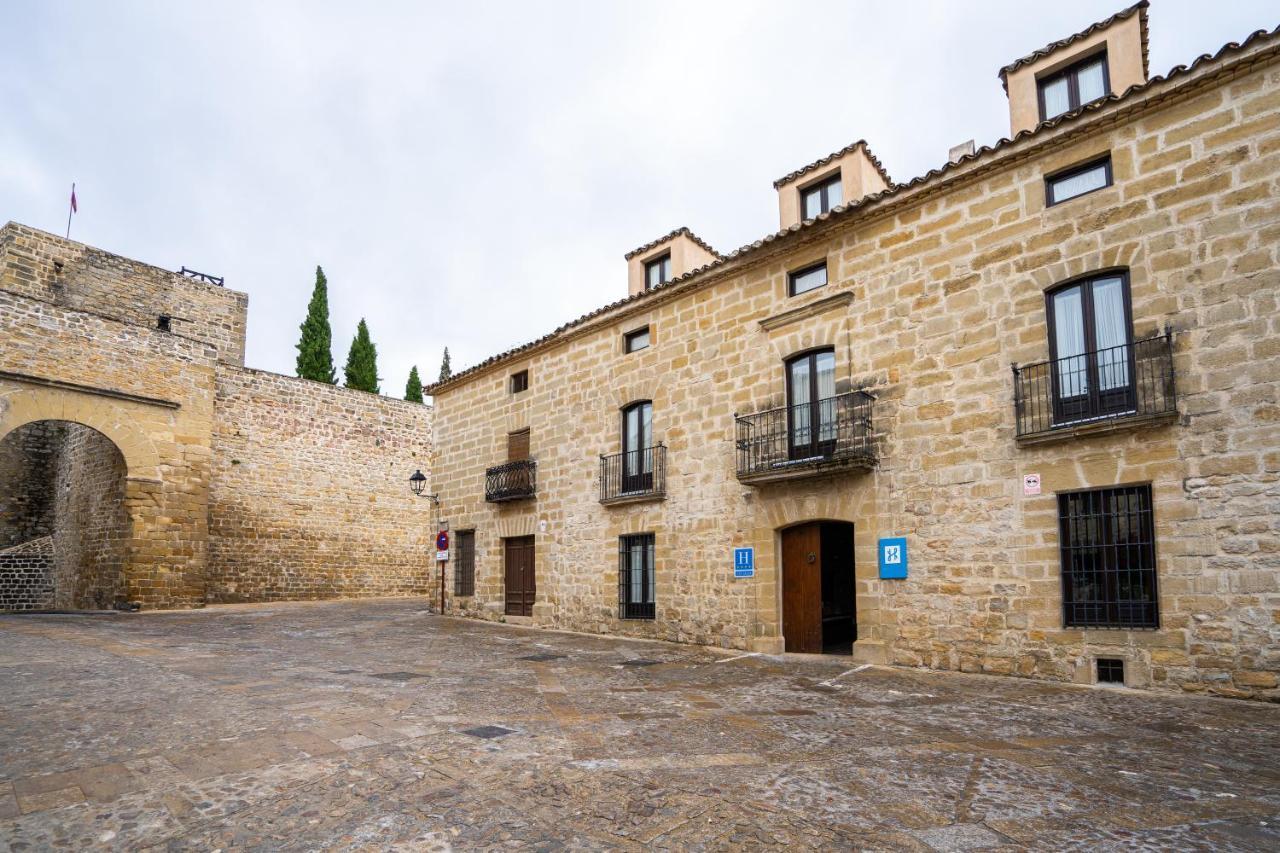 Yit La Casona Del Arco Otel Baeza Dış mekan fotoğraf