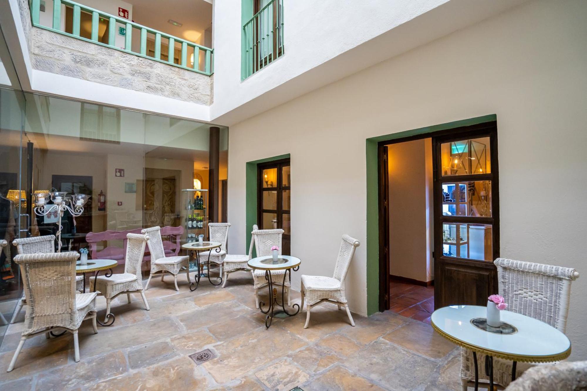 Yit La Casona Del Arco Otel Baeza Dış mekan fotoğraf