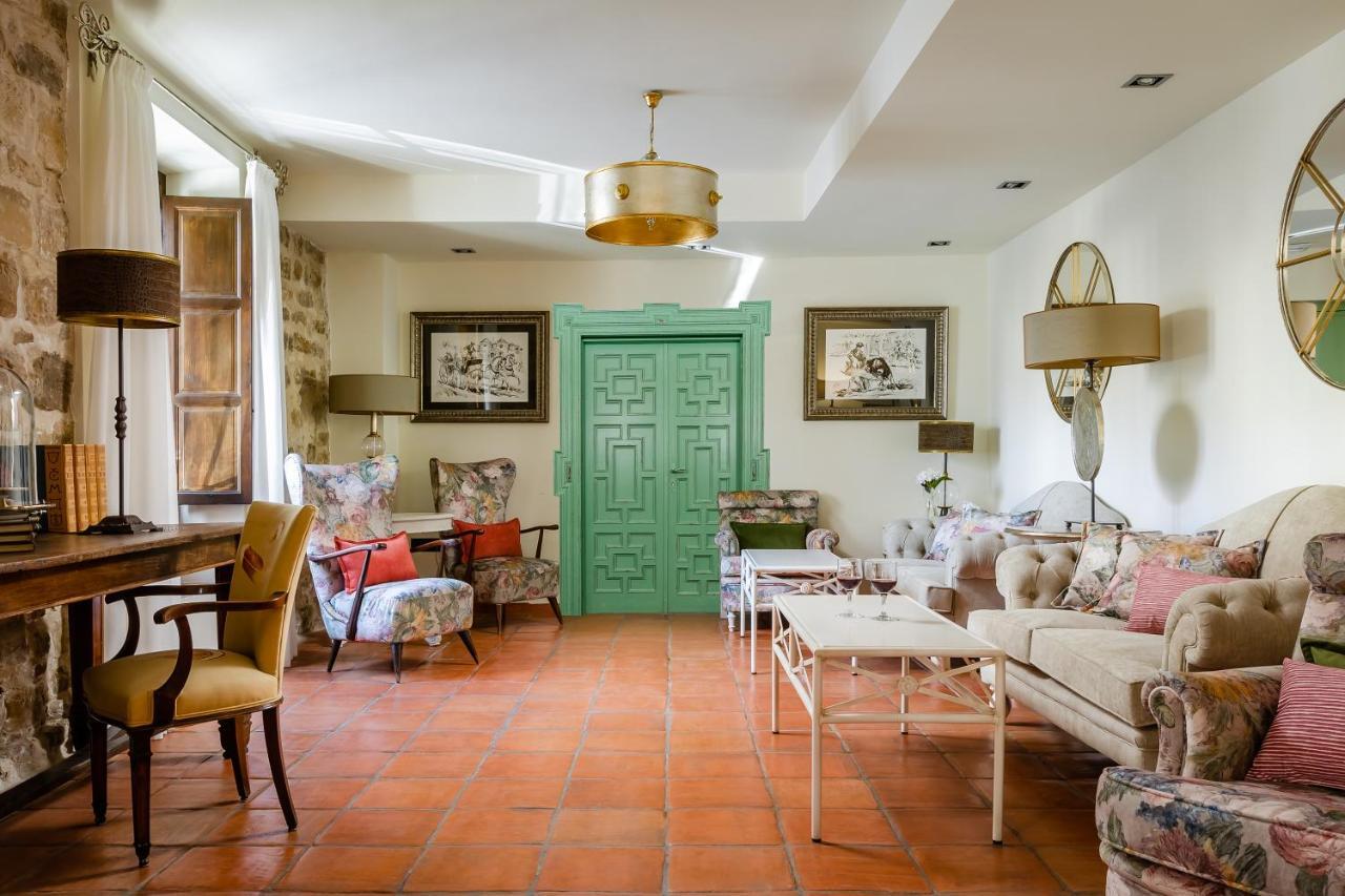 Yit La Casona Del Arco Otel Baeza Dış mekan fotoğraf