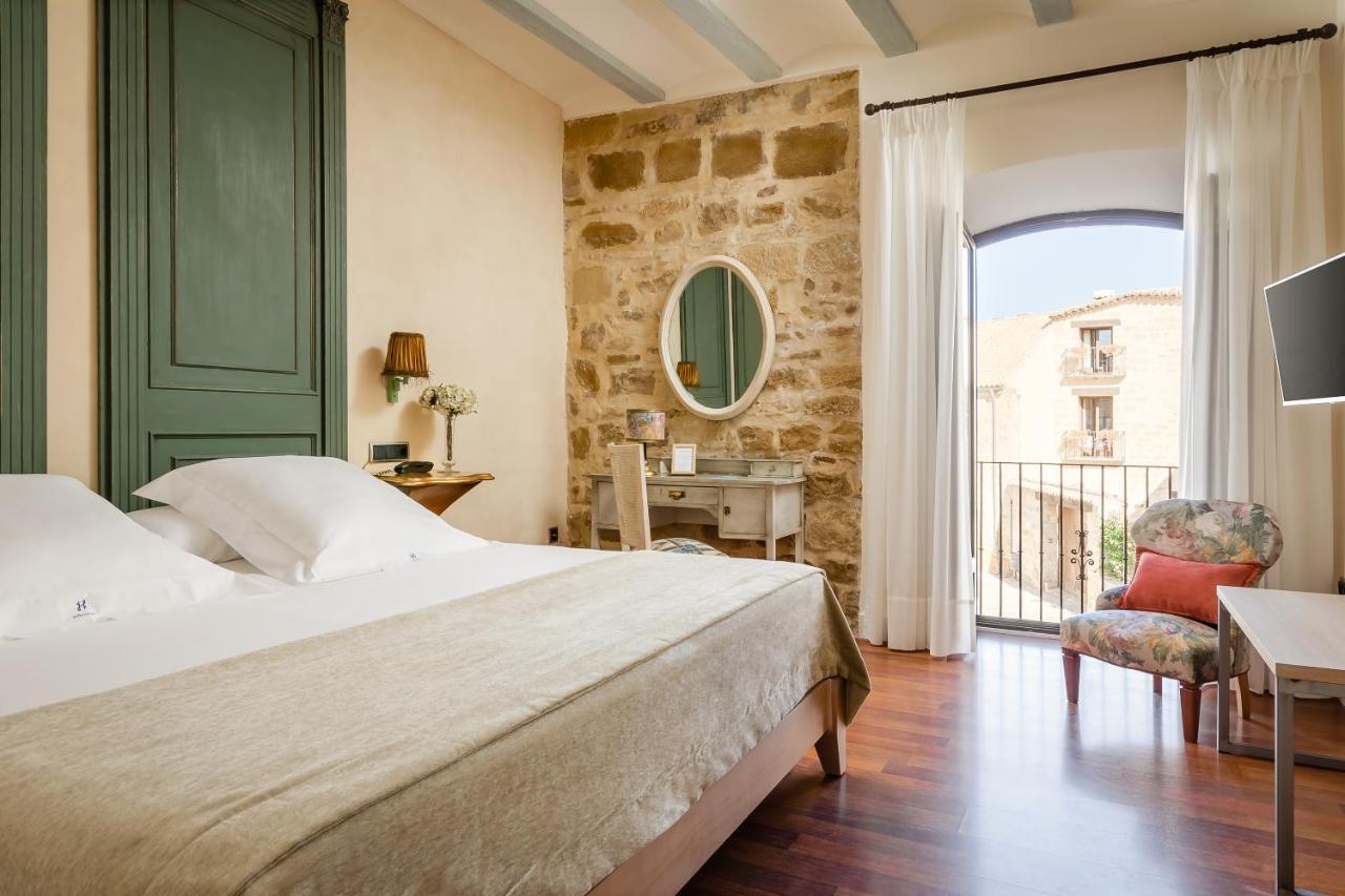 Yit La Casona Del Arco Otel Baeza Dış mekan fotoğraf